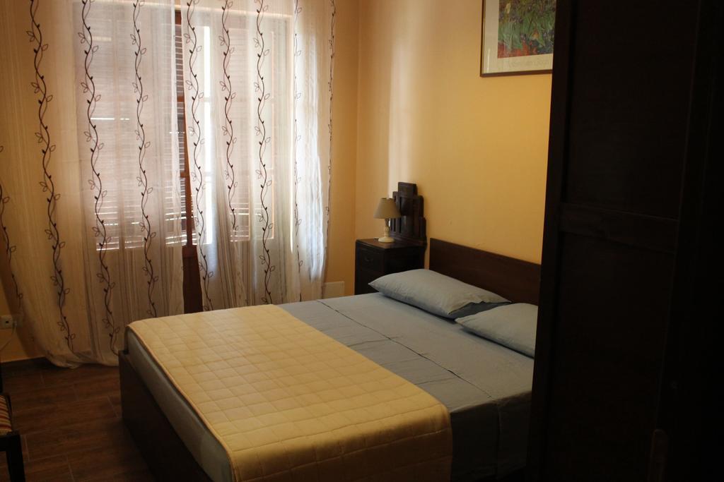 Hotel Relais La Mimosa Pontinia Zimmer foto